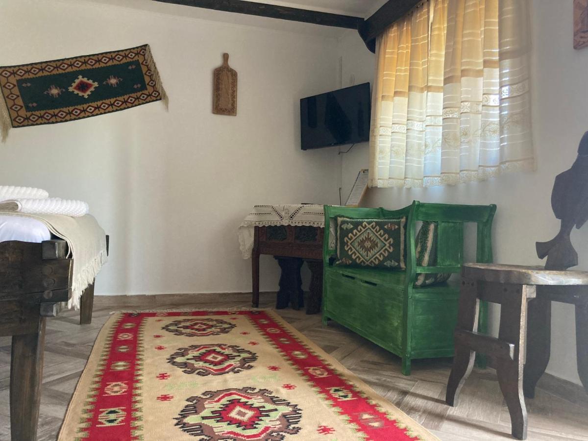 Hotel Casa Soarelui à Murighiol Extérieur photo