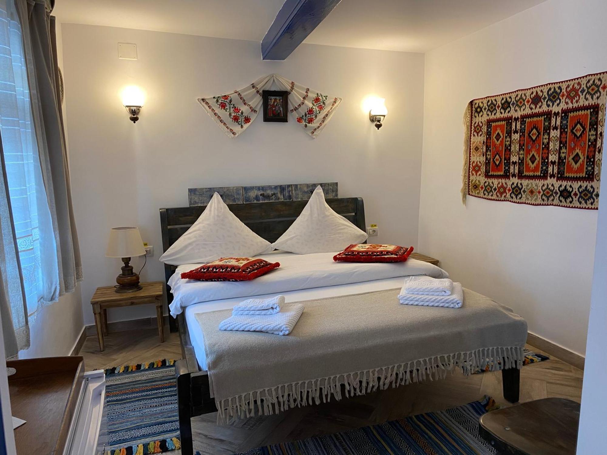 Hotel Casa Soarelui à Murighiol Extérieur photo